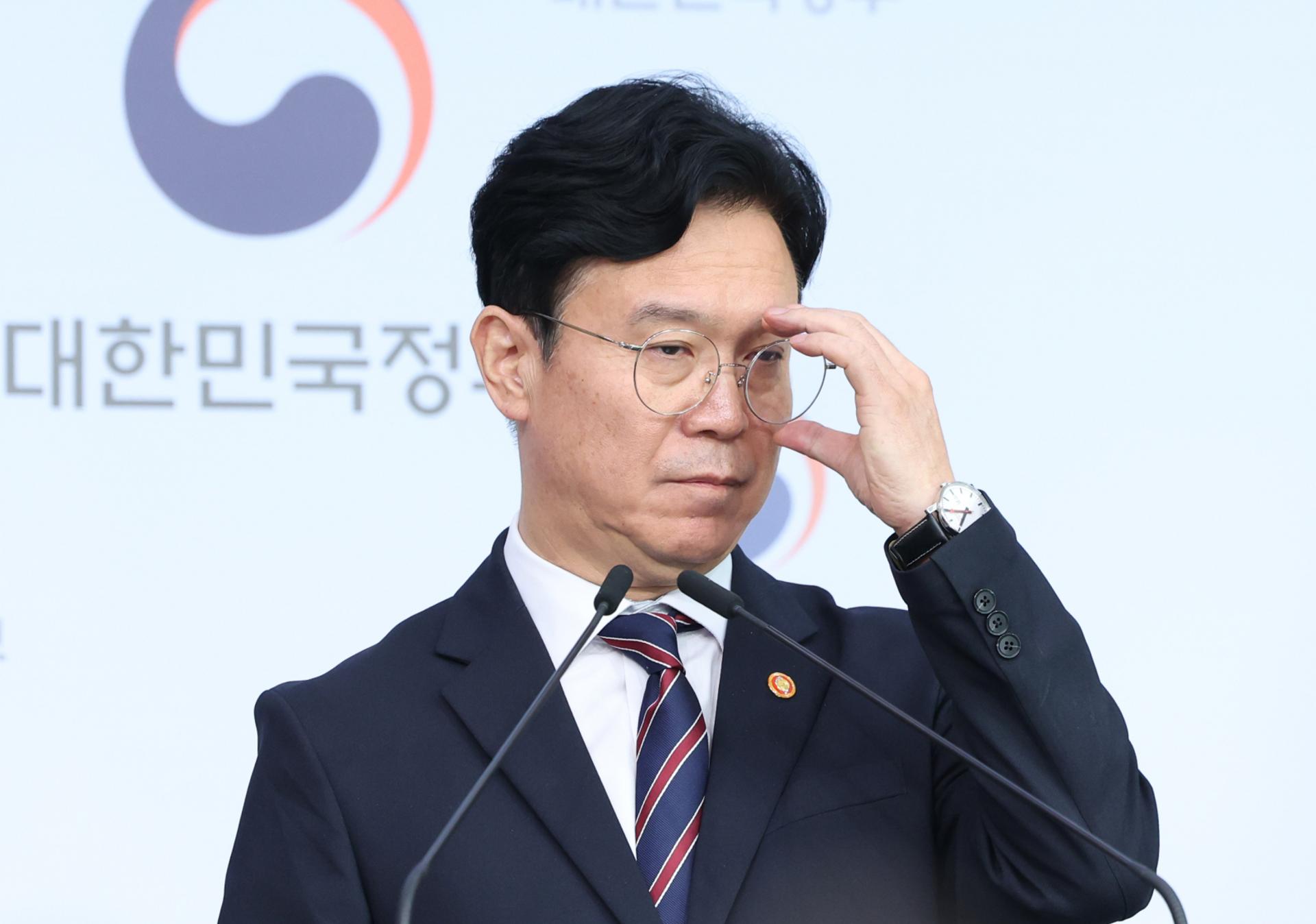 노동장관 '메가특구 대화' 제안했지만…연내 입법 미지수