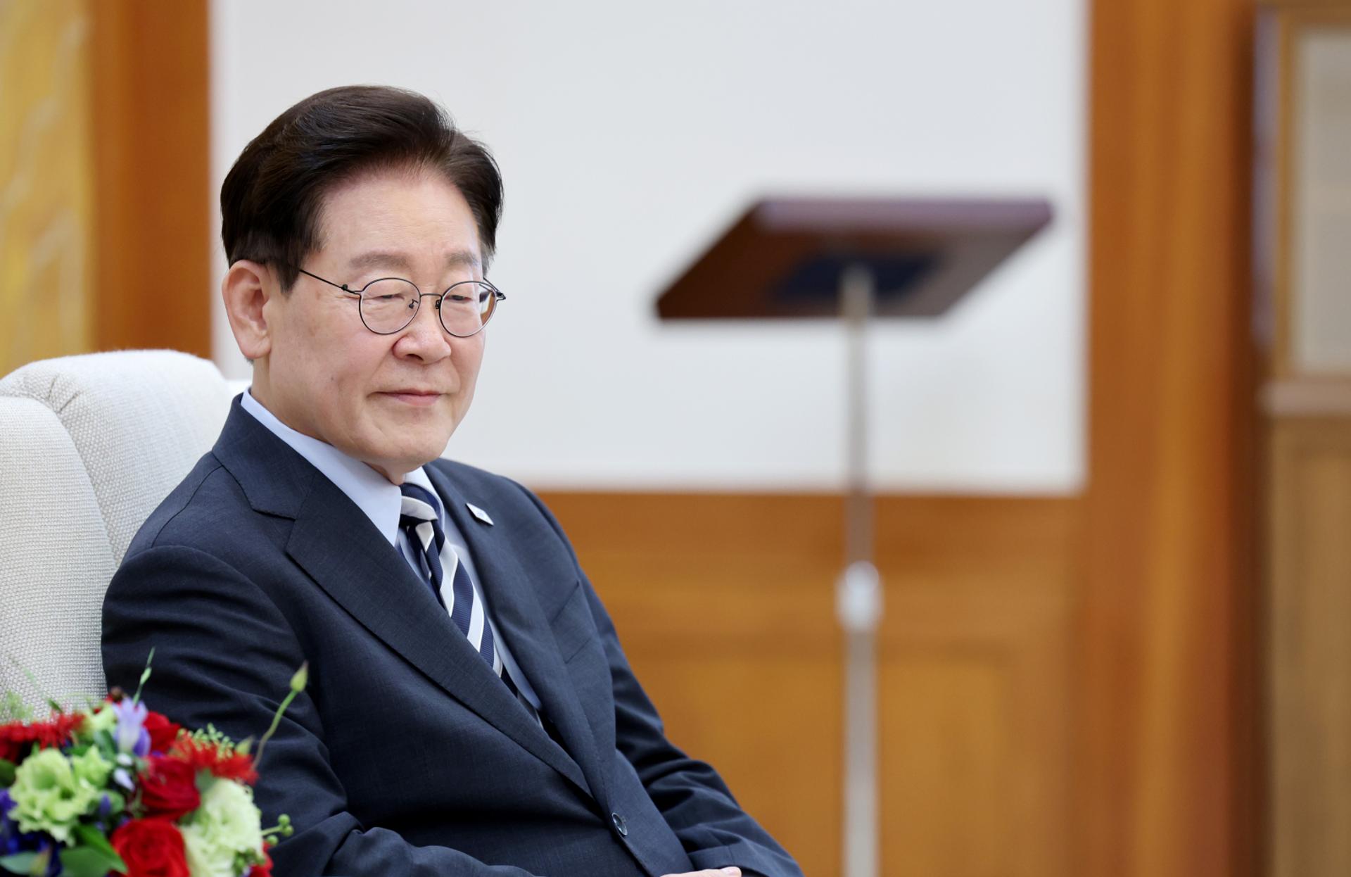 이재명 대통령 지지율 37%…한국갤럽 최저치