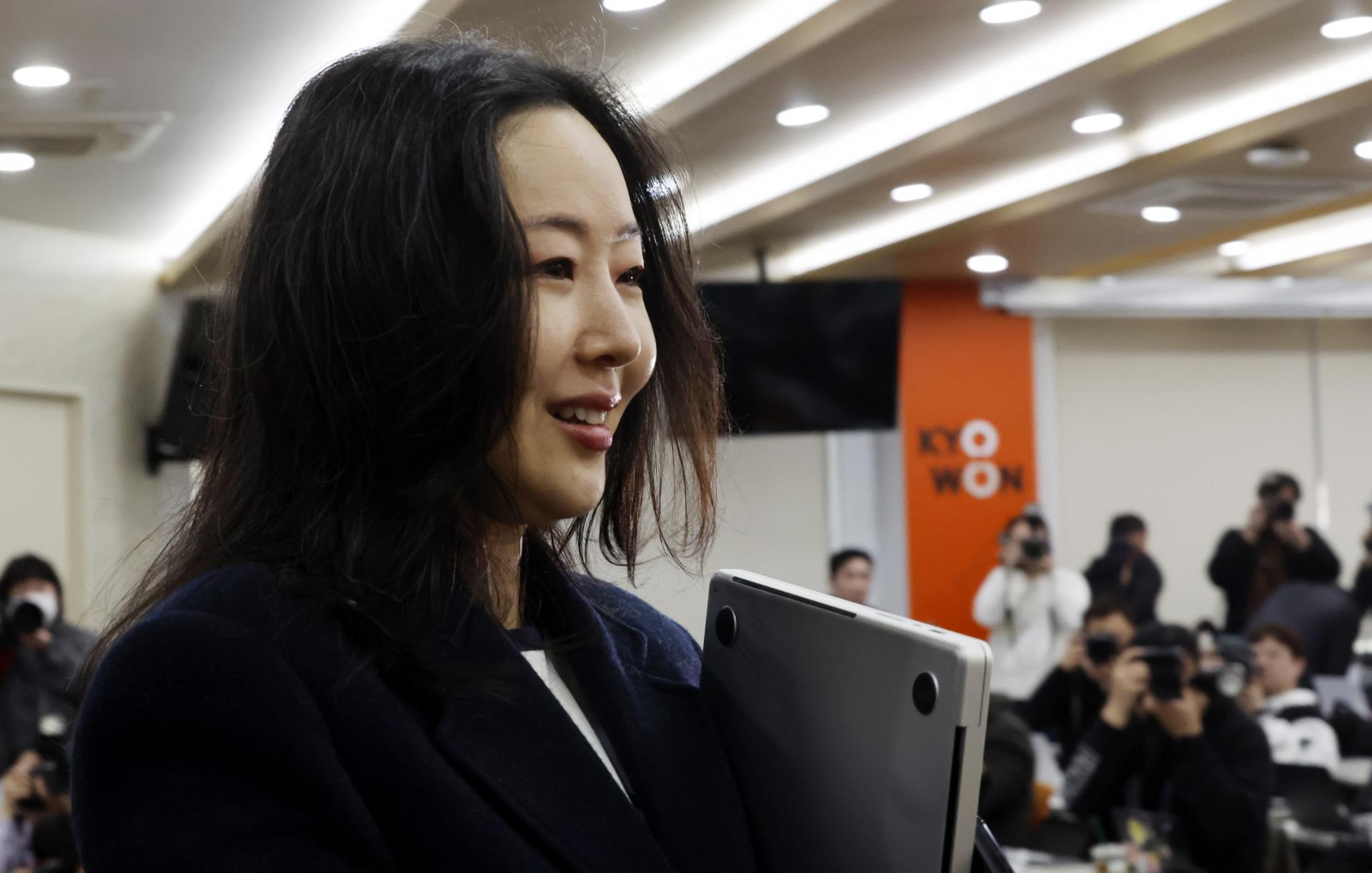 민희진의 아일릿 공개 저격, 뉴진스 멤버들은 걱정했다
