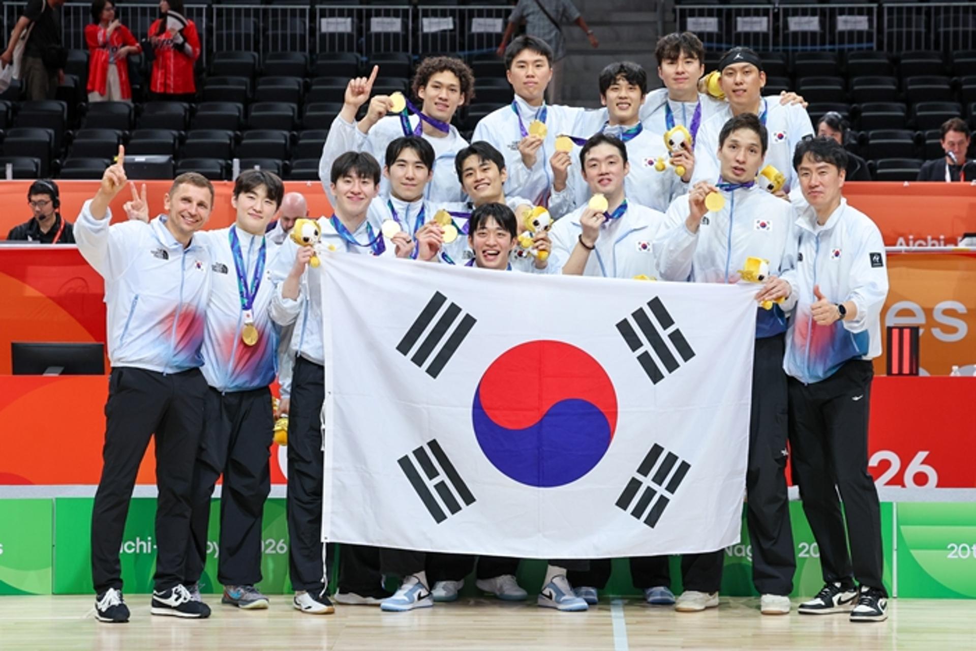 남자농구·테크볼·근대5종…아시안게임 금빛 레이스 시작