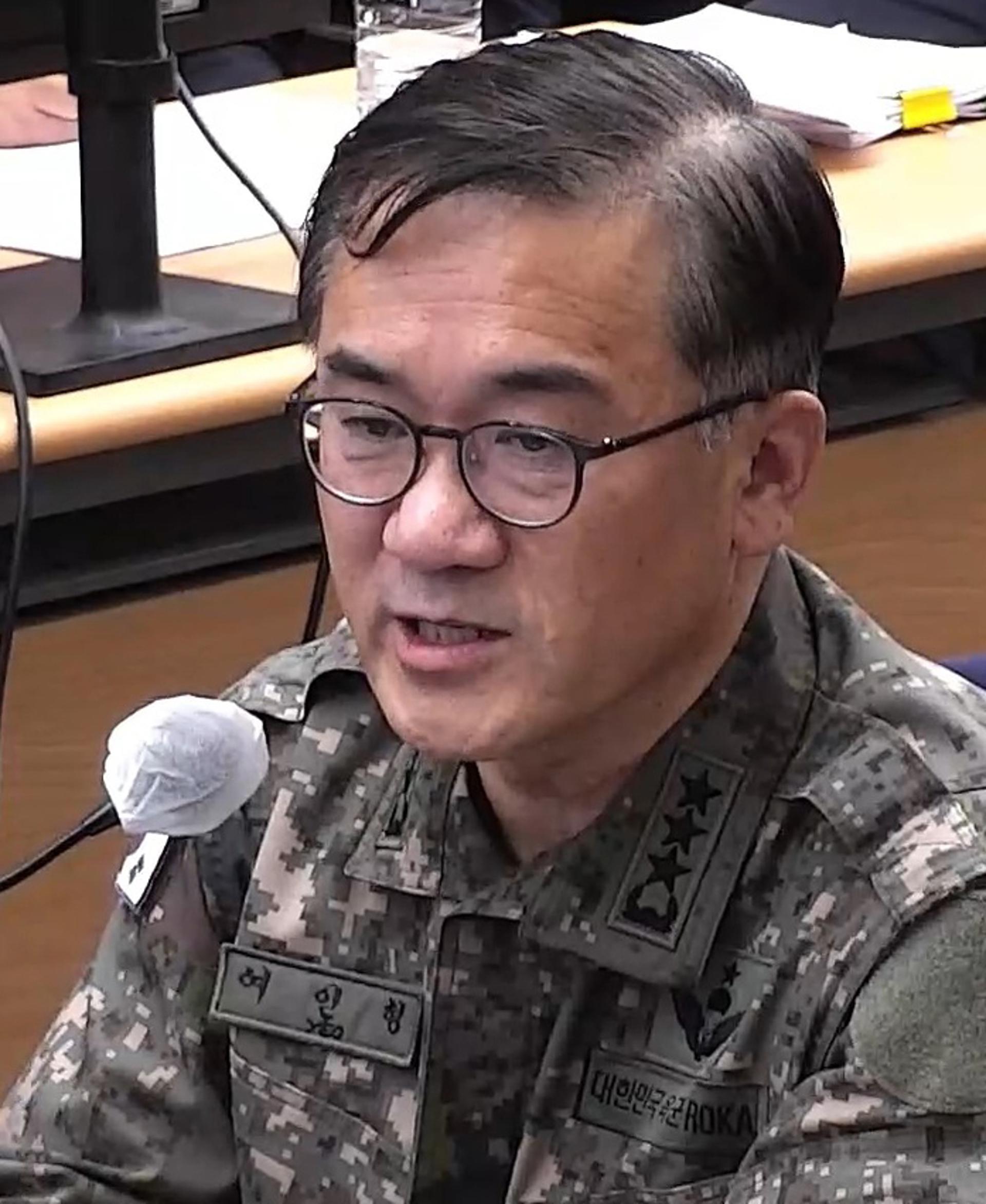 [속보]여인형 전 방첩사령관 '계엄 가담' 징역 18년 선고