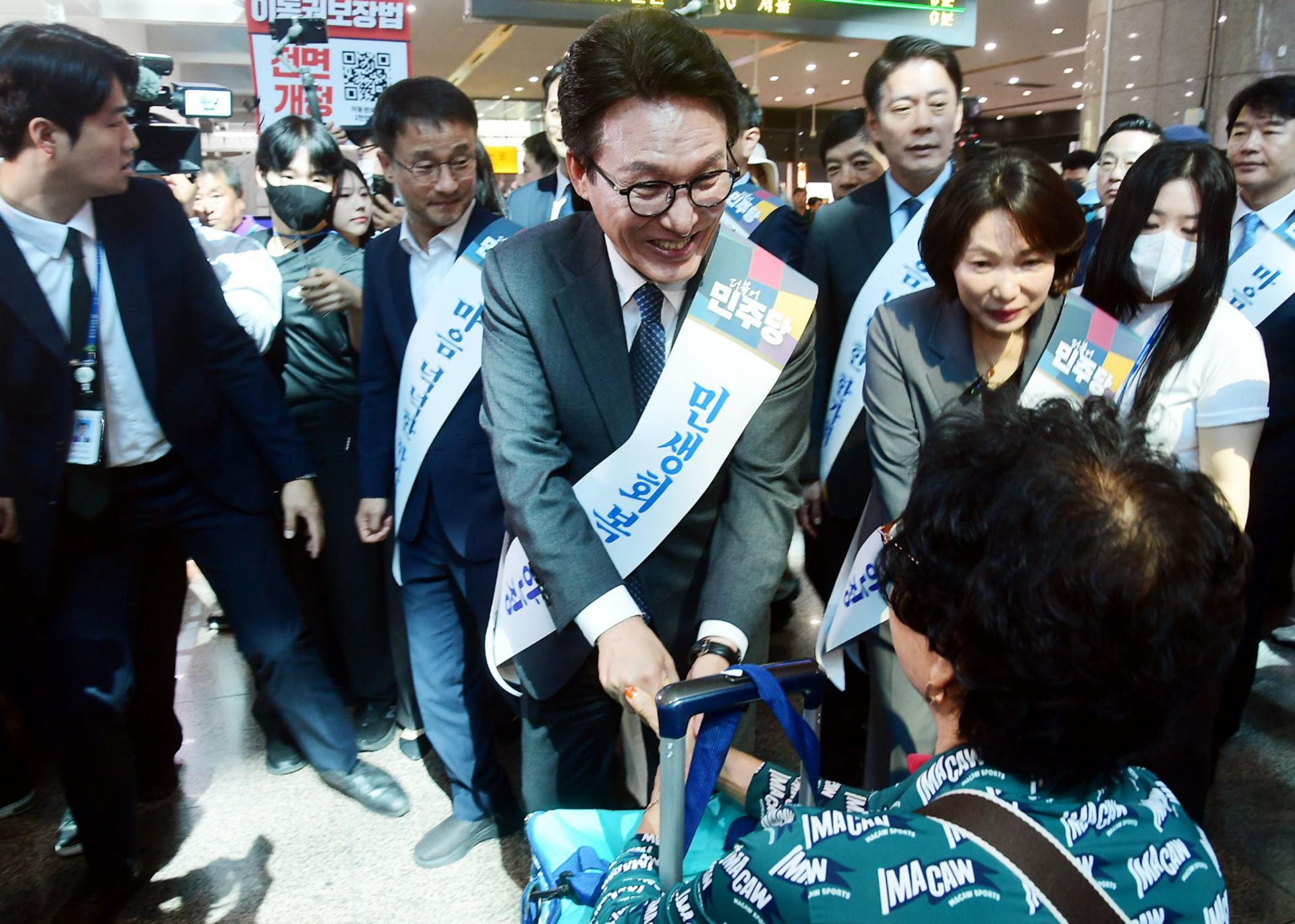 추석연휴 밥상 3대 키워드는 '인사·개헌·부동산'