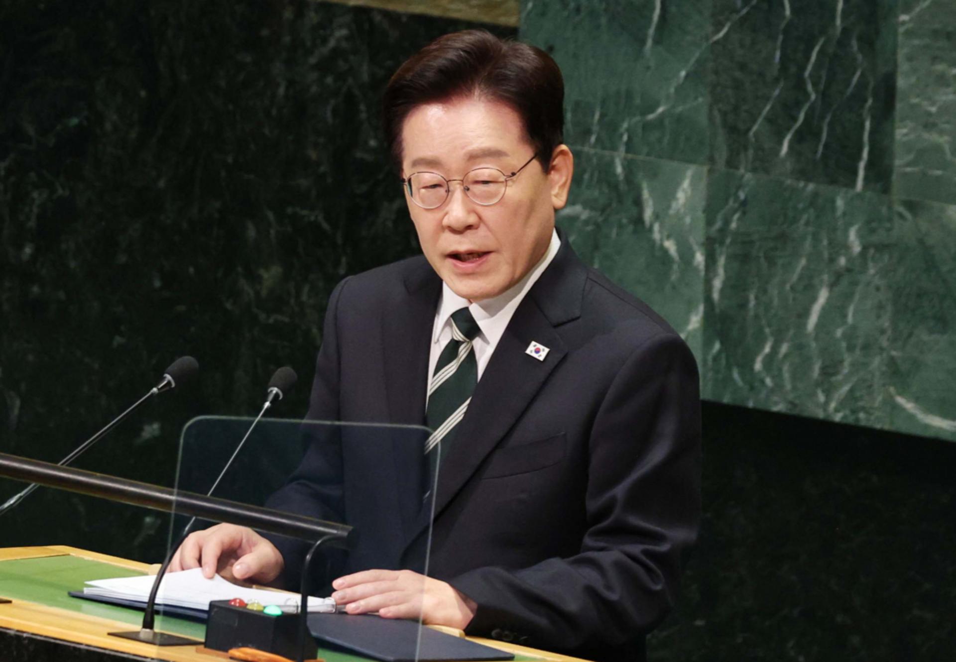 이 대통령, 남북미중 다자대화 제안…"트럼프 결단, 변화 가능성"