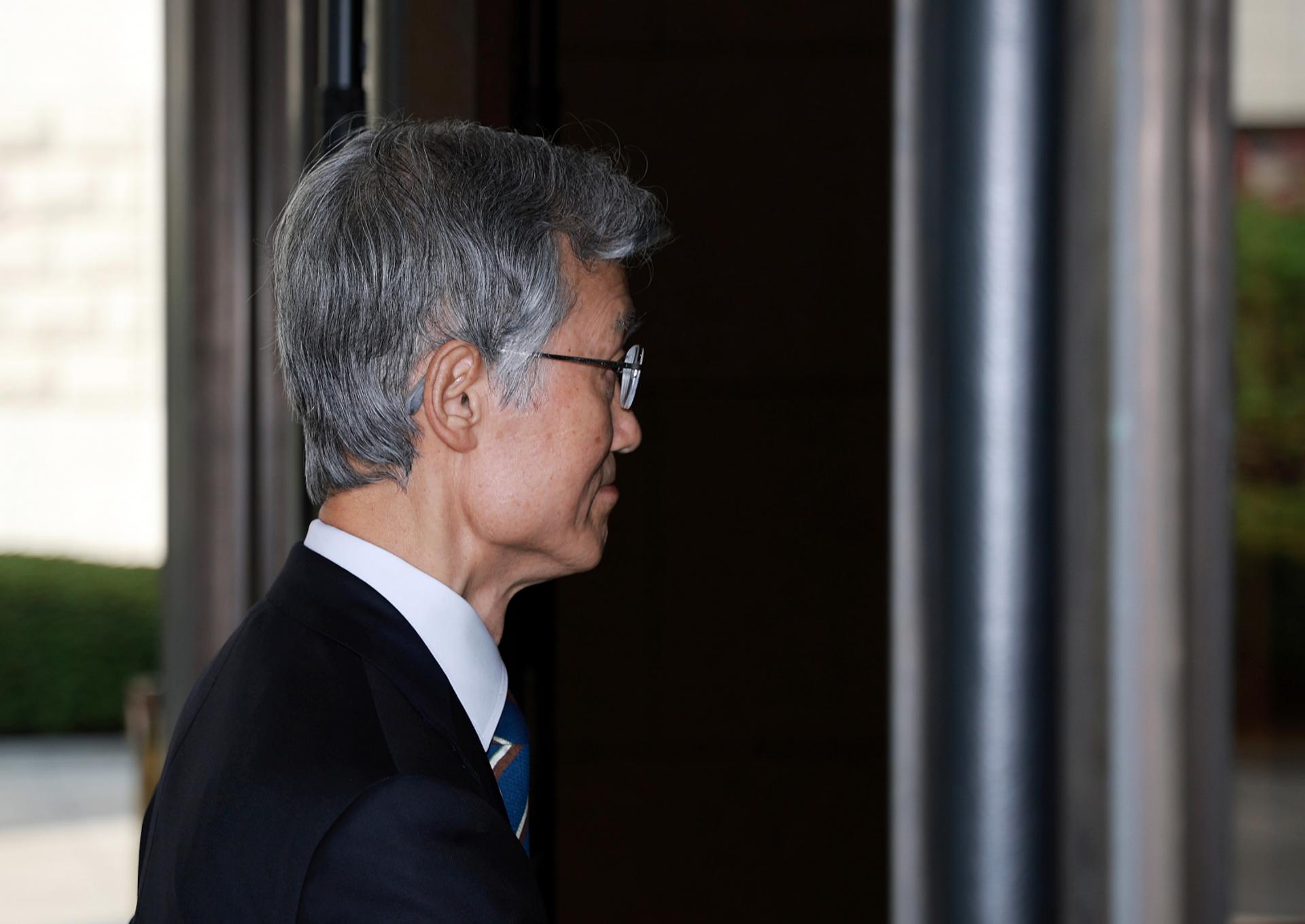 '말폭탄' 주고받은 청와대와 대법원…출구 없는 '강대강' 충돌