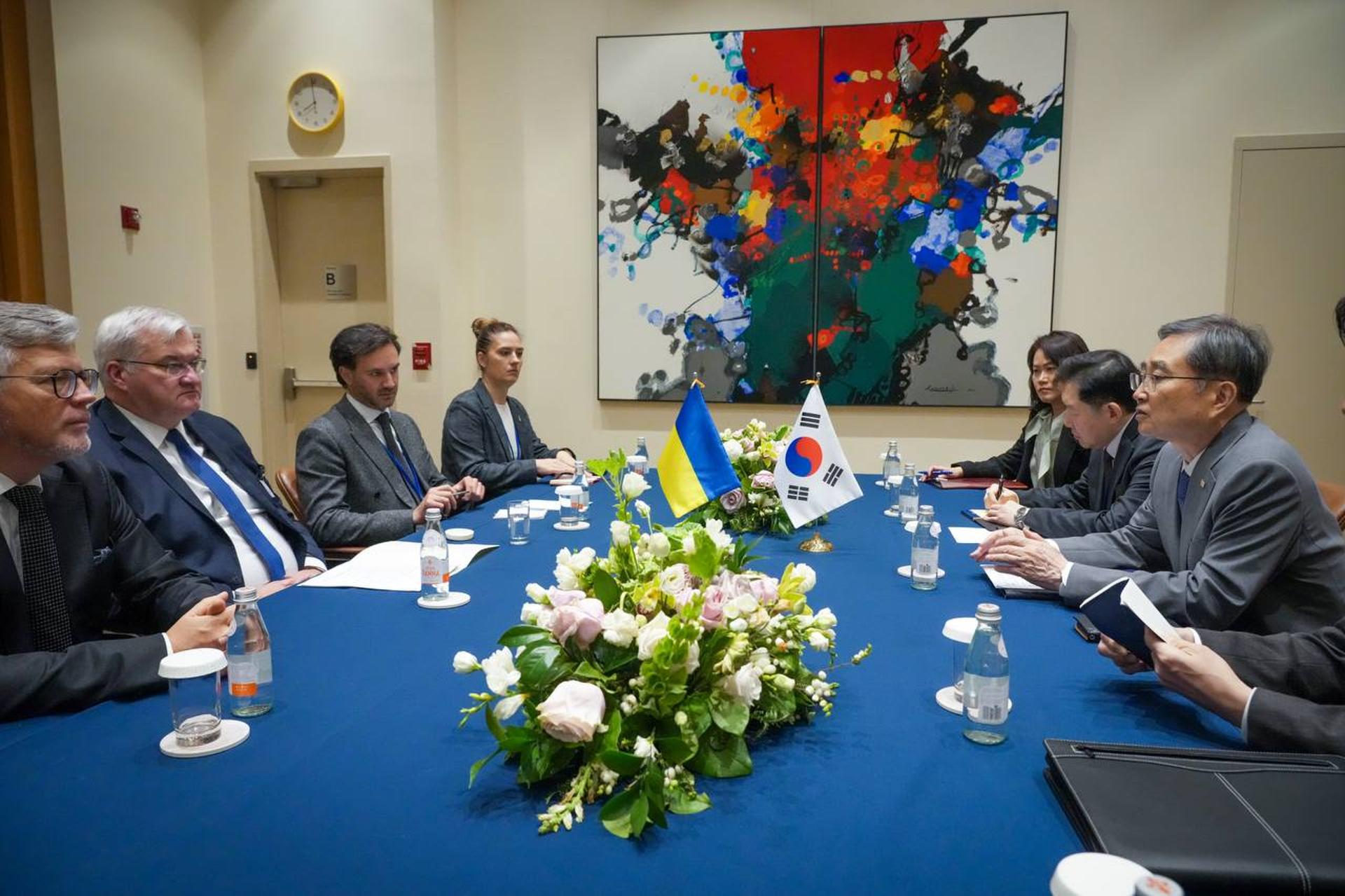북 포로 송환 완료, 한·우크라 외교장관 뉴욕서 회동