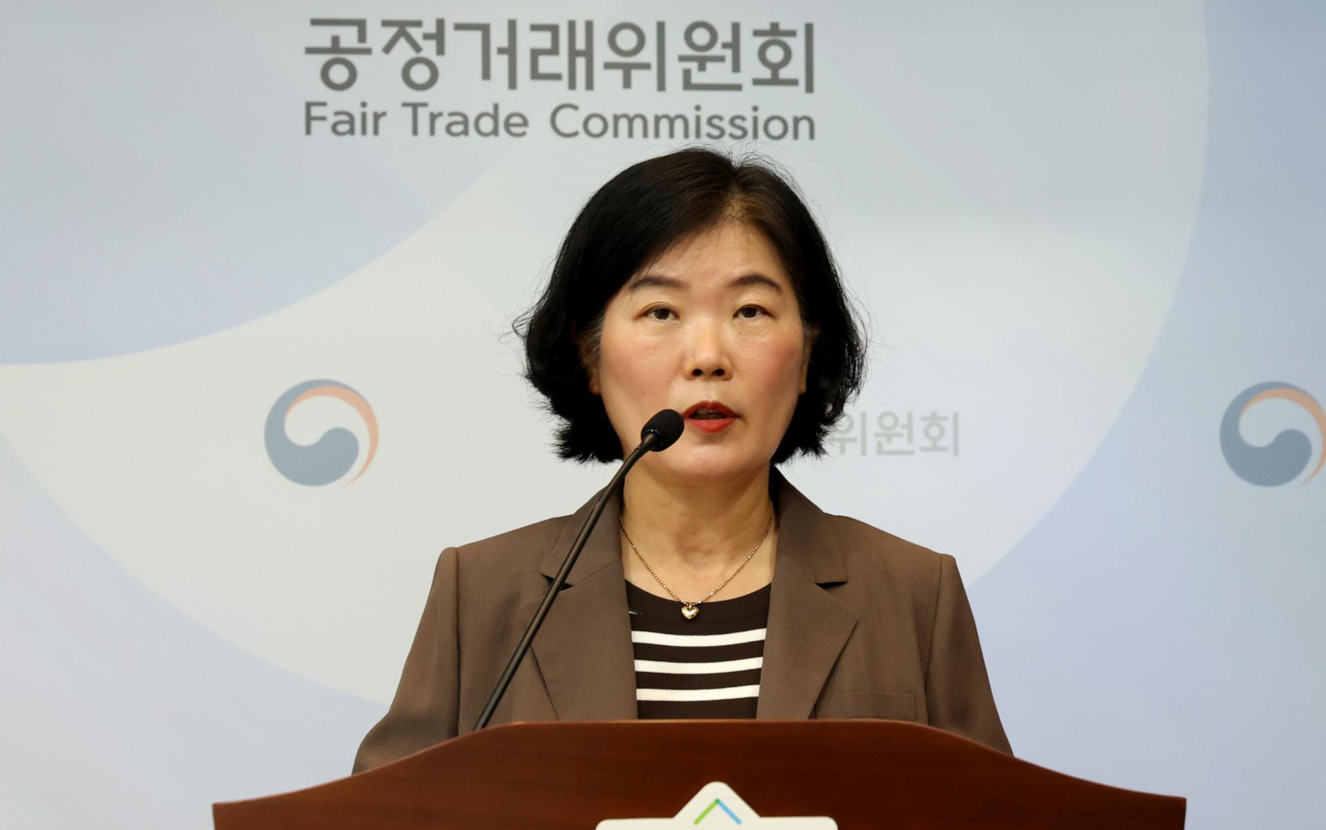 오너家 대부업체 부당지원…명륜진사갈비 148억 과징금