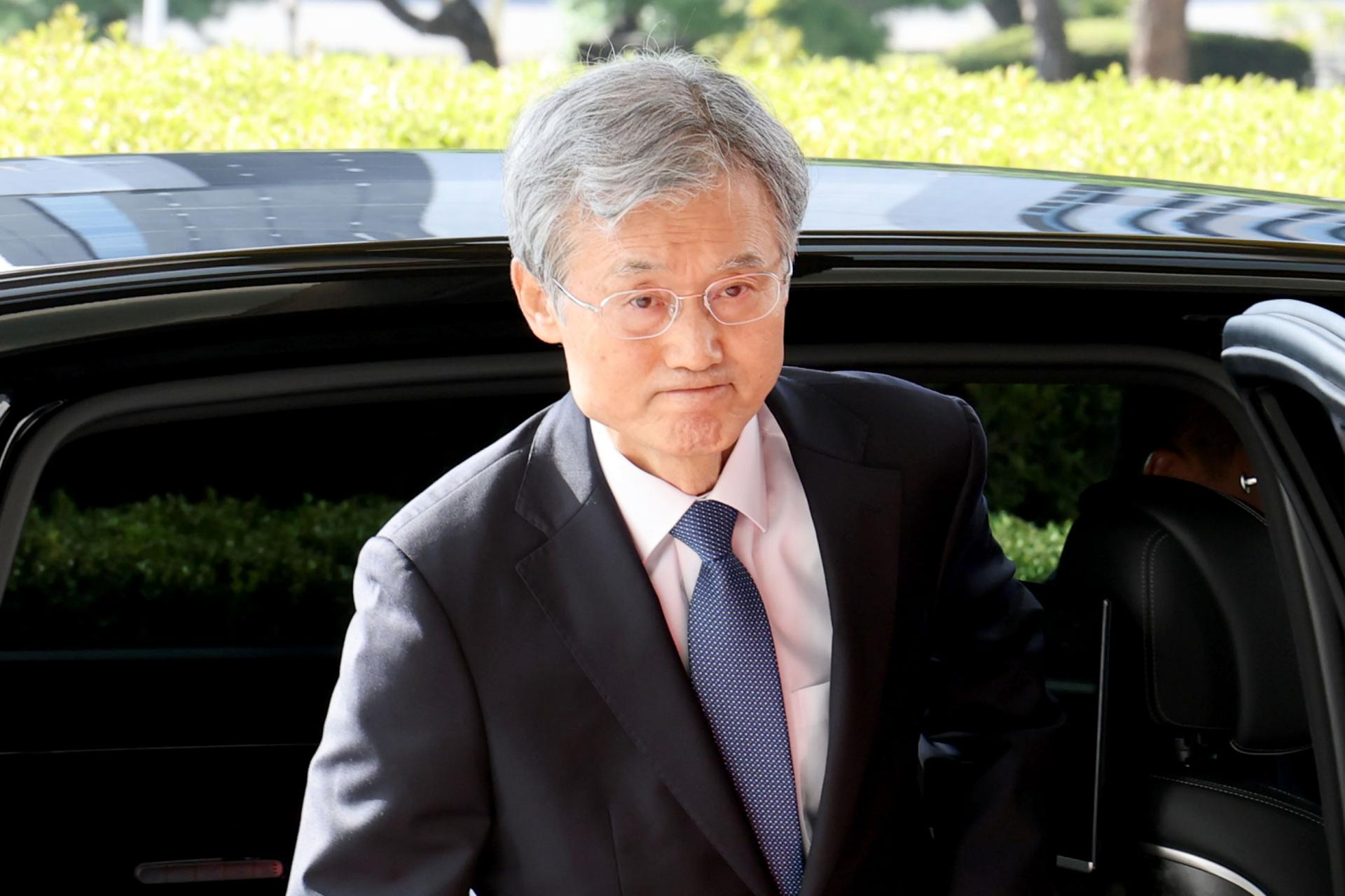 "대법원장은 재제청 수용하되 그 방법은 자율로"