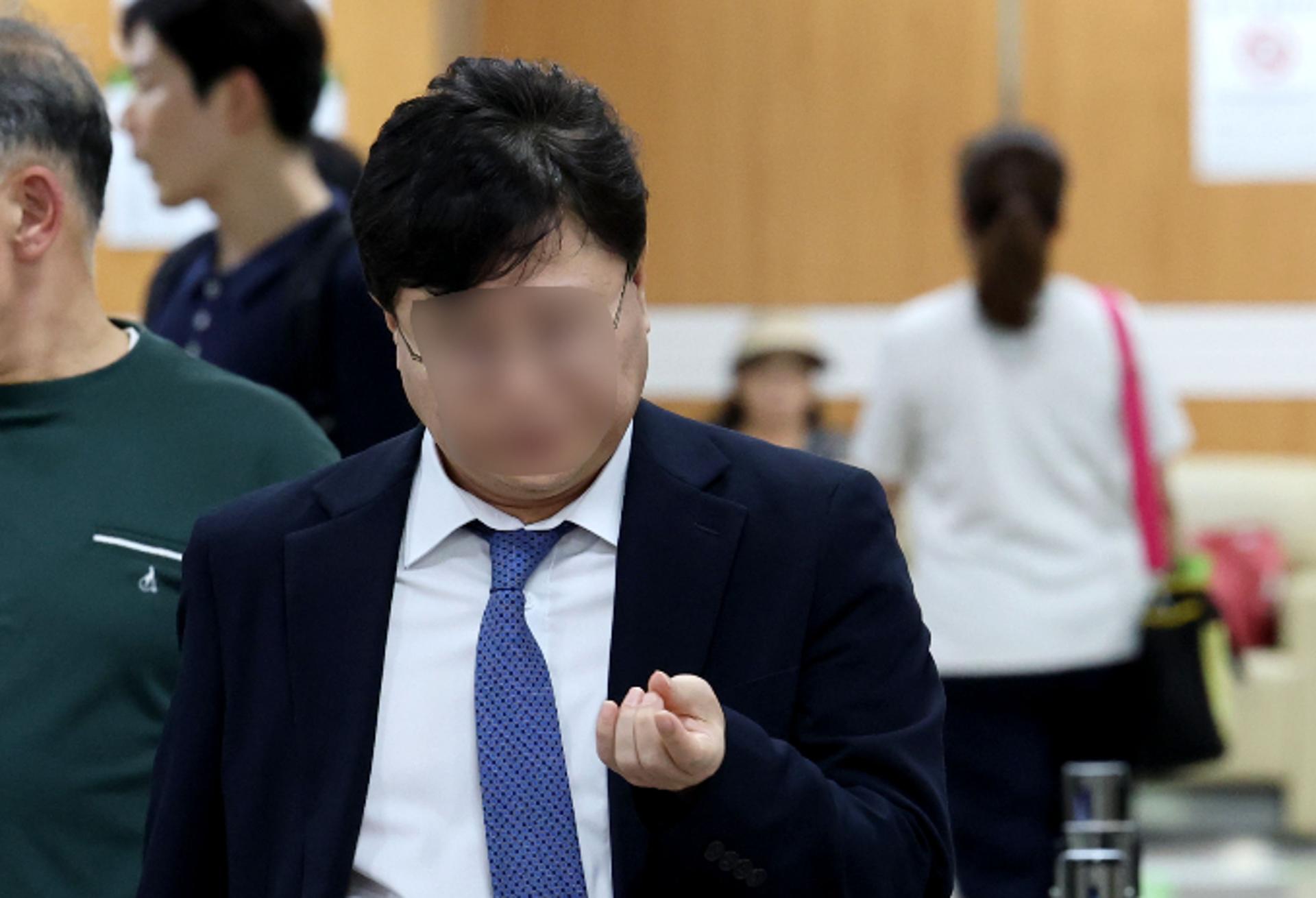 제넨셀 강세찬, 2심 징역 4년 법정구속…"김승원 통해 청탁한 것 맞다"