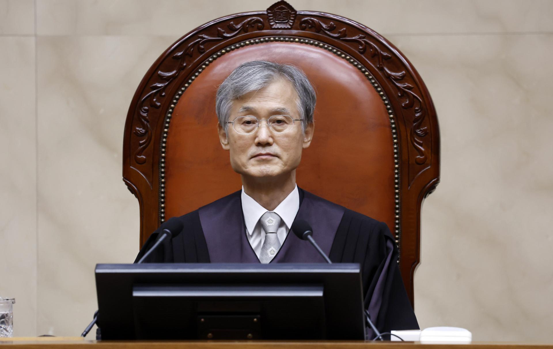 '조희대 대권설' 띄우는 여권의 속내는