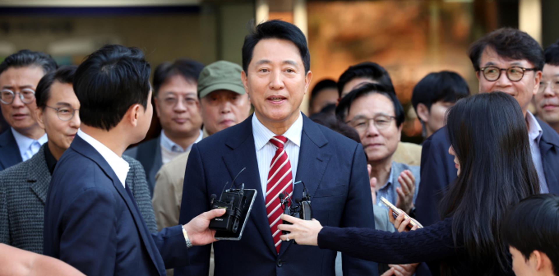 [사설] '명태균 배척' 2심 무죄 … 吳 시정 전념해 신뢰 회복하길