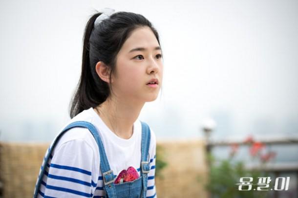 ‘용팔이’ 박혜수 패션, 청멜빵바지+스트라이프 티셔츠 ‘차세대 국민여동생 예약’