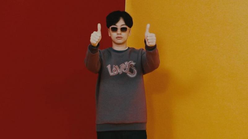 '안투라지' 이동휘, '멜로우송' 영상 속 패션감각