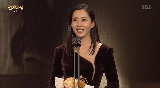 배우 송윤아. /사진=SBS 방송화면 캡처