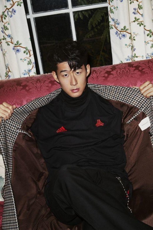 손흥민 백승호 이승우 등 '멋짐폭발' 패션모델로 변신