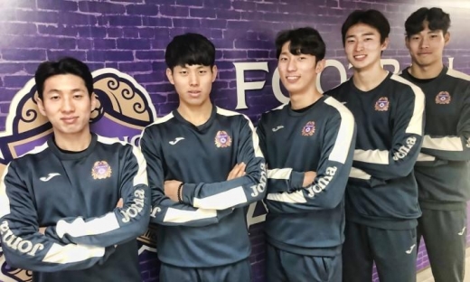 ▲ 왼쪽에서부터 이선걸, 맹성웅, 김명진, 조규성, 김태훈. / 사진제공=안양시