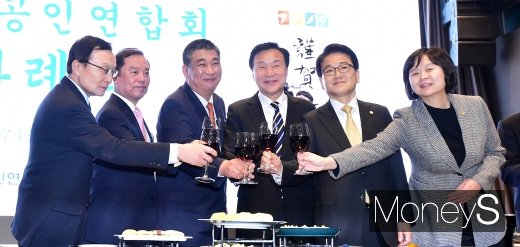 @머니S MNB, 식품 외식 유통 · 프랜차이즈 가맹 & 유망 창업 아이템의 모든 것