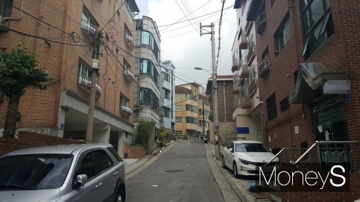서울 홍대 인근의 원룸 골목. /사진=김창성 기자