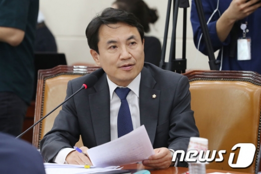 김진태 자유한국당 의원. /사진=뉴스1 임세영 기자