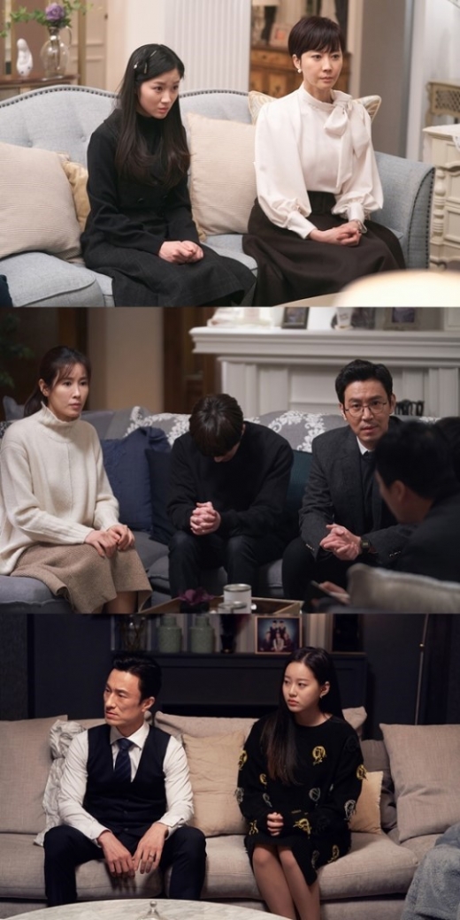 11일 JTBC 금토드라마 'SKY 캐슬' 제작사 측은 15회 방송을 앞두고 형사들의 조사를 받는 출연자들의 모습이 담긴 스틸 사진을 공개했다. /사진=드라마하우스 제공