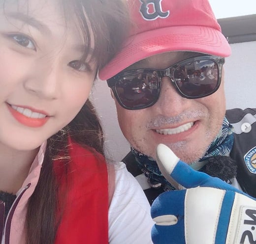 김새론X이덕화 “이 조합 어때요”… 팔라우 여신 등극