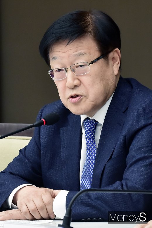 [머니S포토] 발언하는 김영주 무역협회장