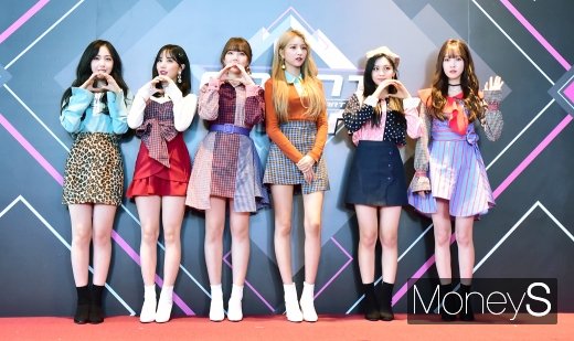 [머니S포토] 여자친구, 오늘 6시 엠카에서 만나요