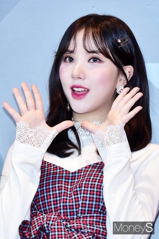 [머니S포토] 여자친구 은하, '깜찍함으로 무장'
