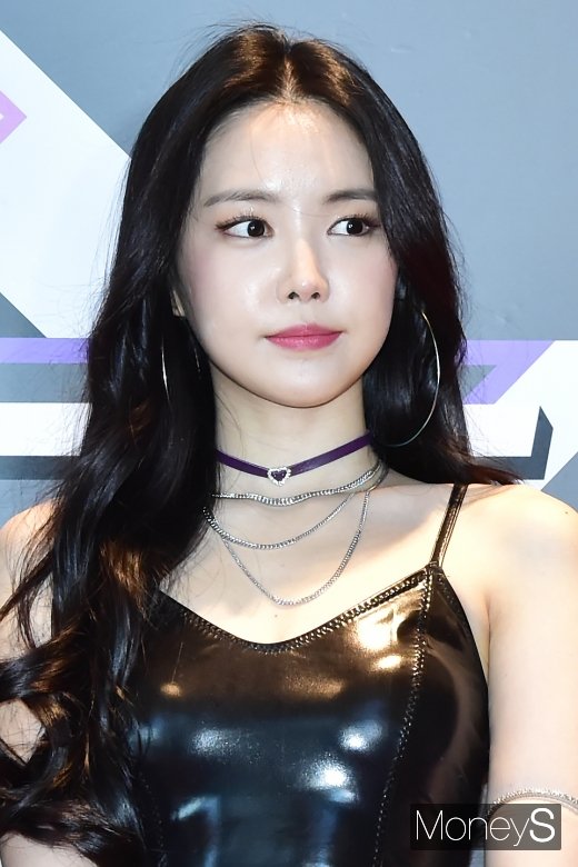 [머니S포토] 에이핑크 손나은, 도도함 묻어나는 매력