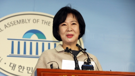 손혜원 의원이 국회 정론관에서 기자회견을 하고 있다. /사진=뉴스1