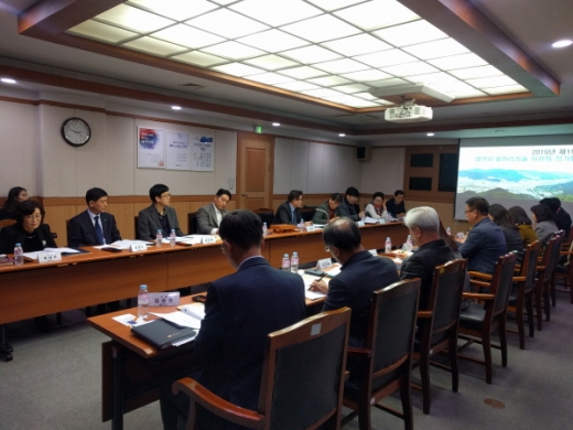 양산시는 지난 18일 일자리 시책의 기본방향 설정, 지원계획 수립 등을 발굴하기 위한 양산시 일자리창출 위원회를 개최했다./사진=양산시