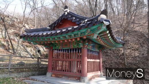 월당 최담의 유허비각. /사진=박성기 여행 칼럼니스트