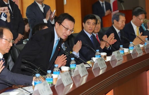 지난 1월15일 서울 여의도 금융투자업계 현장 간담회에 이해찬 더불어민주당 대표가 참석했다. /사진=뉴시스 배훈식 기자