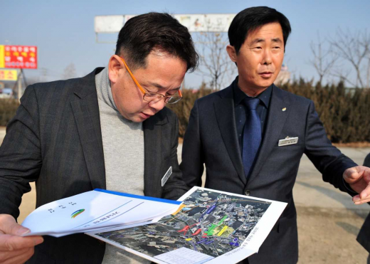 ▲ 새해를 맞아 읍·면·동 방문하고 있는 김현수 여주부시장. / 사진제공=여주시