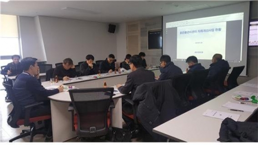 ▲시흥시는 지난 22일 시흥스마트허브 주요 악취배출시설 중 환경기초시설을 대상으로 간담회를 개최했다고 24일 밝혔다. / 사진제공=시흥시청