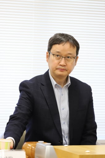 29일 일본 도쿄에서 열린 WBC 예선에서 3월 본선 진출을 확정한 유창혁 9단. /사진=일본기원(한국기원)