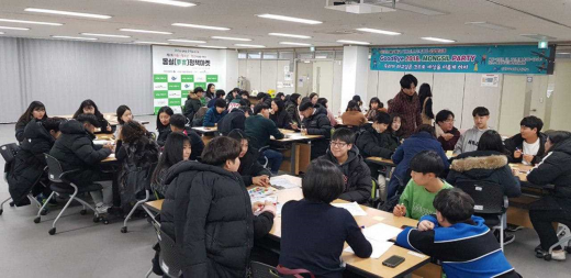 ▲ 몽실학교 '정책마켓'. / 사진제공=경기도교육청