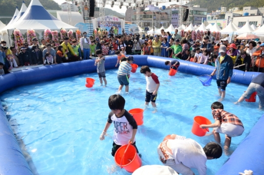 부산시 기장군은 기장멸치축제가 2019년 부산시 축제육성위원회 선정 우수축제로 선정됐다./사진제공=기장군