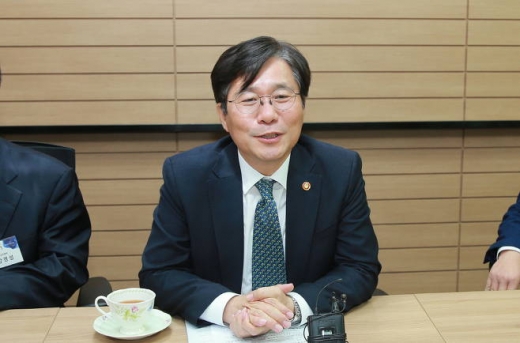 성윤모 산업통상자원부 장관 /사진=산업통상자원부 