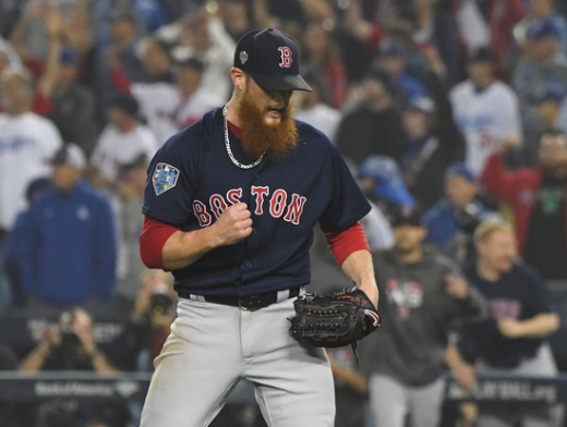 지난 시즌 보스턴 레드삭스의 MLB 월드시리즈 우승에 큰 공헌을 한 불펜 투수 크레이그 킴브렐. /사진=로이터
