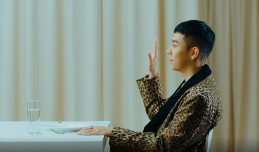 로꼬, ‘오랜만이야’ MV 티저 공개/사진=AOMG 제공