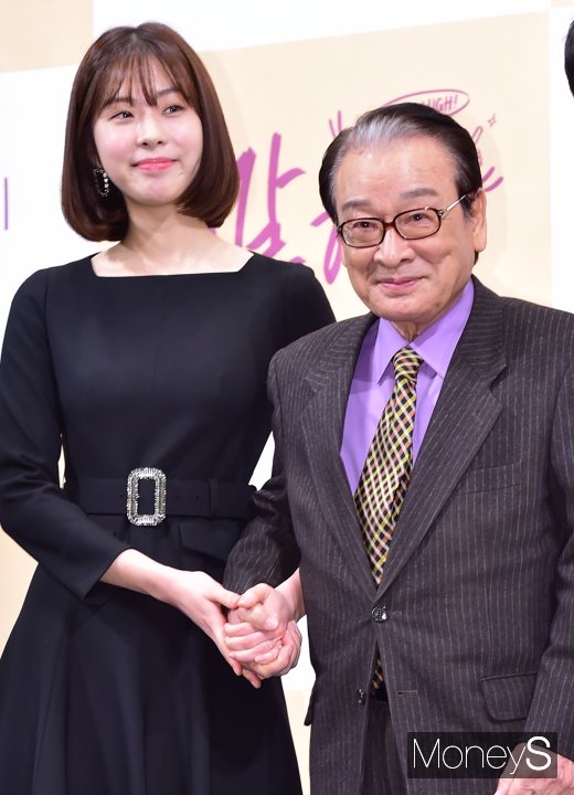 [머니S포토] 서은수-이순재 '손 꼭 잡고'