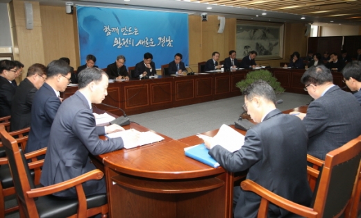 지난 7일 열린 경상남도 현안점검회의. /사진제공=경남도