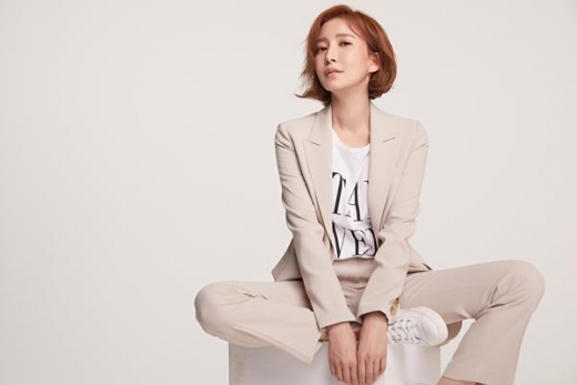 [★화보] 윤세아, 'SKY캐슬' 승혜의 페미닌한 봄 수트룩