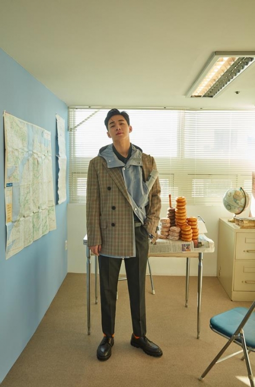 [★화보] 헨리, 킹카 보안관 등 다양한 변신