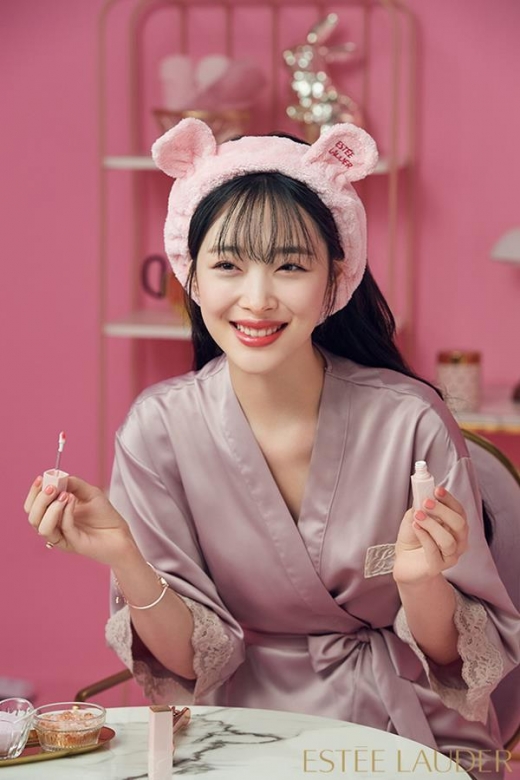 [★뷰티] 설리, 새콤달콤한 과즙미의 표본