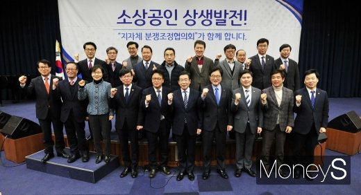 @머니S MNB, 식품 외식 유통 · 프랜차이즈 가맹 & 유망 창업 아이템의 모든 것