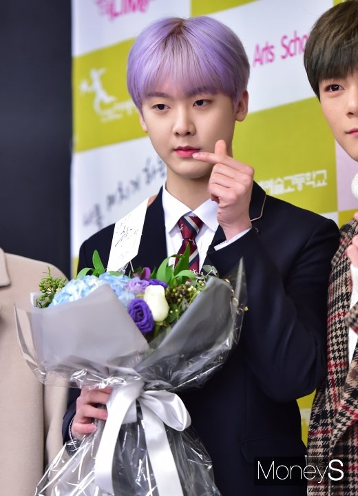 [머니S포토] 아스트로 윤산하 '만찢남 비주얼'