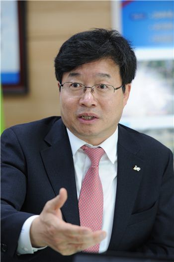 ▲ 염태영 수원시장. / 사진제공=수원시