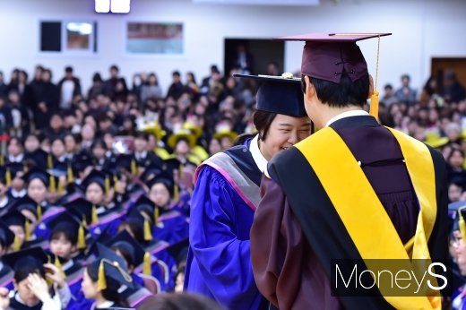 [머니S포토] '선생님 감사합니다'