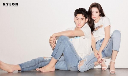 [★화보] 선미, 배우 정가람과 도발적인 데님 룩
